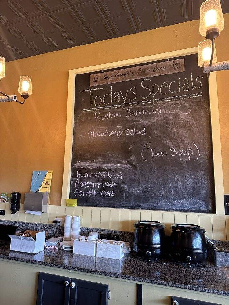 Cheryl's Beau Bees - Smithville, TN menu_pic