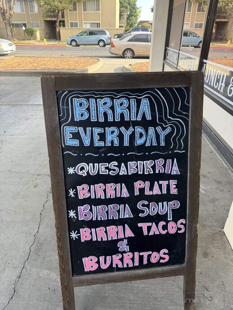 Las Maracas Mexican Restaurant - Woodland, CA menu_pic