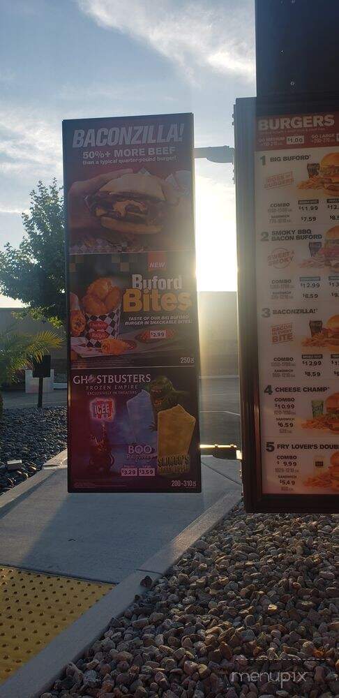 Rally's - Pomona, CA menu_pic