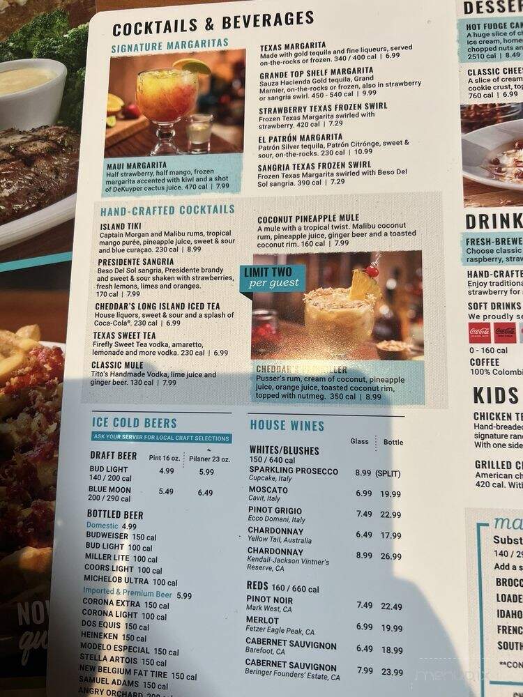 Cheddar's Scratch Kitchen - Riverview, FL