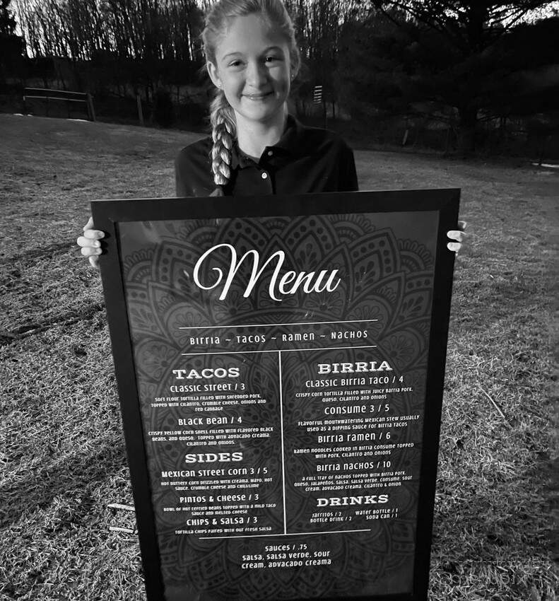 Black Willow Food Truck - Ontario, OH menu_pic