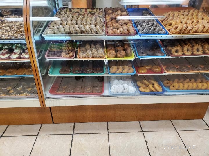 Gibson's Donuts - Memphis, TN menu_pic
