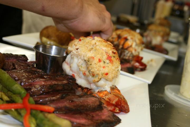 The Reef Seafood Restaurant - Piermont, NY menu_pic