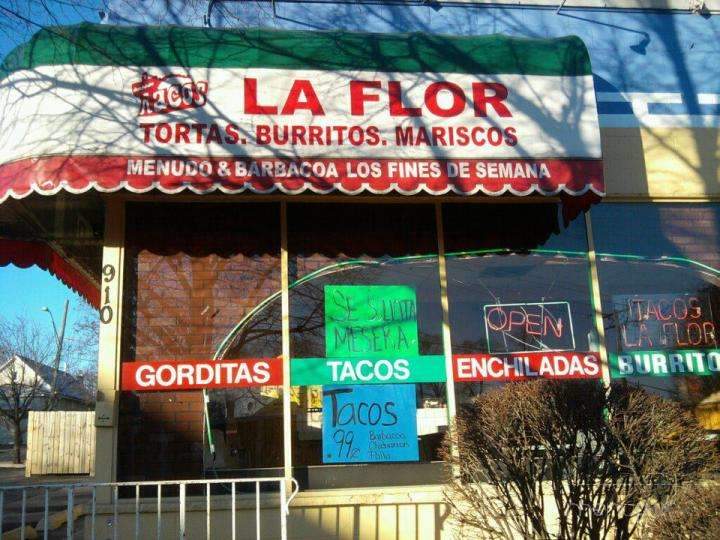 La Flor Tacos - Elgin, IL