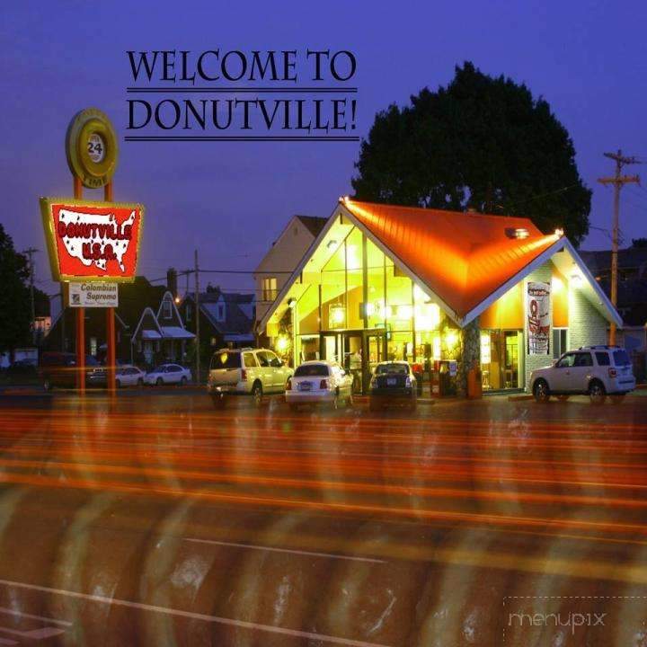 Donutville USA - Dearborn, MI