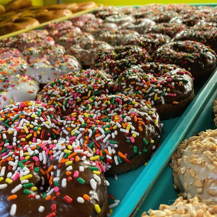 Donald's Donuts - Zanesville, OH