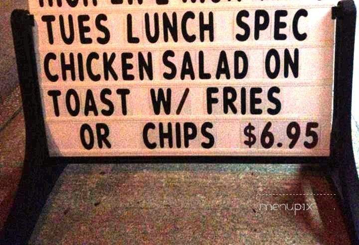 Wooded Hills Bar & Grill - Harrisburg, IL menu_pic