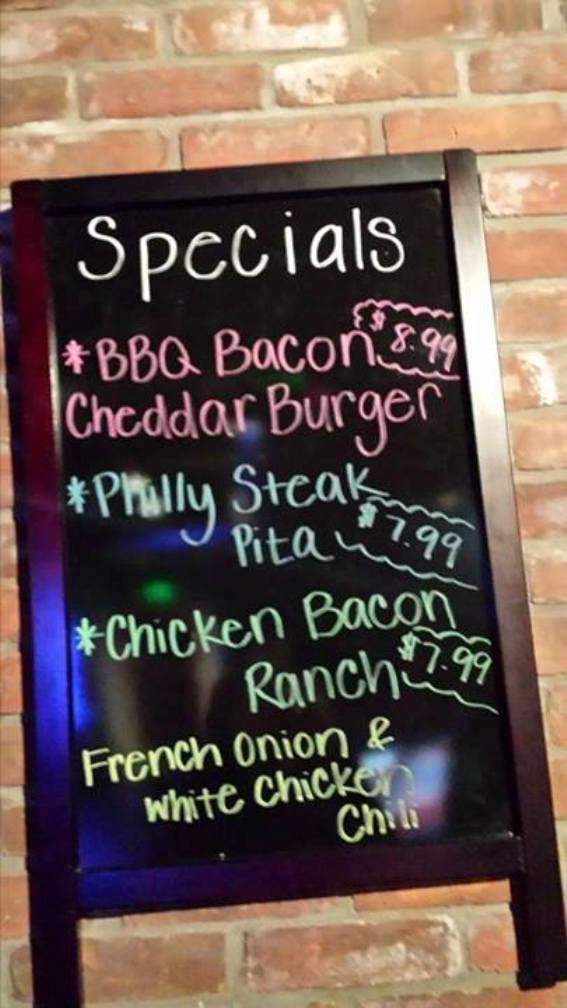 Captain's - Wyandotte, MI menu_pic