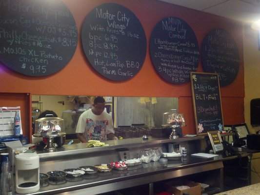 Mojo's Motown Eatery - Atlanta, GA menu_pic