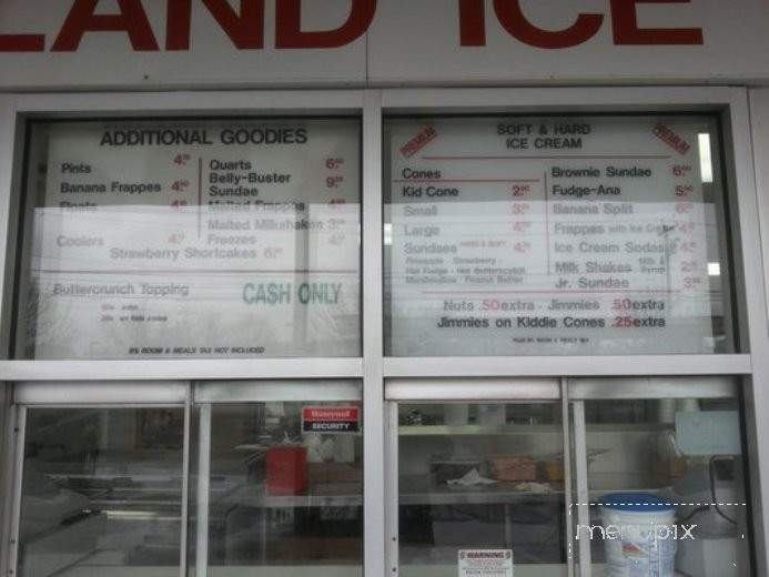 Cremeland Drive In - Manchester, NH menu_pic