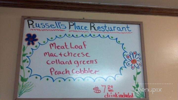 /3300858/Russells-Place-Restaurant-Oak-Island-NC - Oak Island, NC