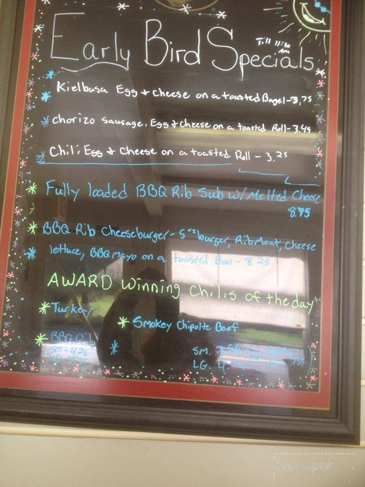 Delavinia's Deli - Danbury, CT menu_pic