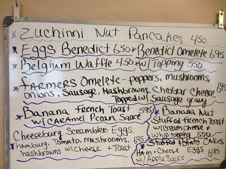 Dee's Sugar Shack - Lockport, NY menu_pic