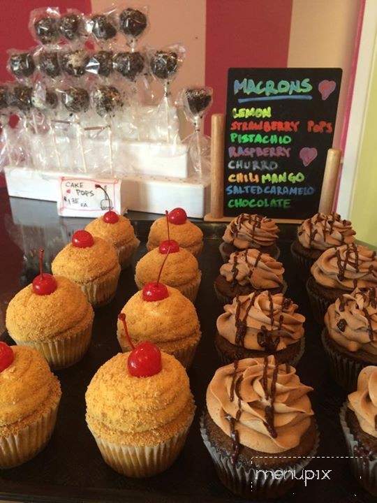 Sweetness Cupcakery - San Fernando, CA menu_pic