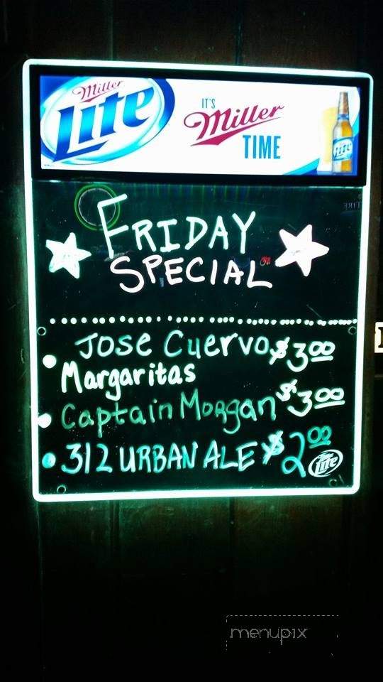 Spring Street Bar - Quincy, IL menu_pic