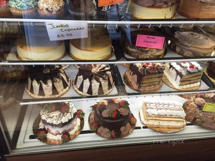 Menu of La Dolce Pastry Shoppe II in Staten Island, NY 10309