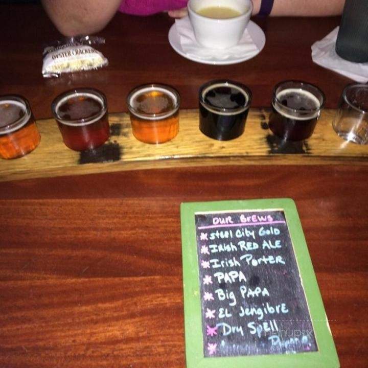 Smitty's Greenlight Tavern - Pueblo, CO menu_pic