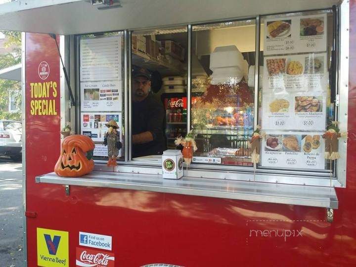 /250686920/Snix-Snacks-Chicago-IL - Chicago, IL