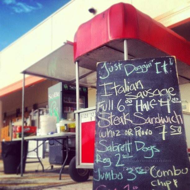 Just Doggin' It - Jacksonville, FL menu_pic