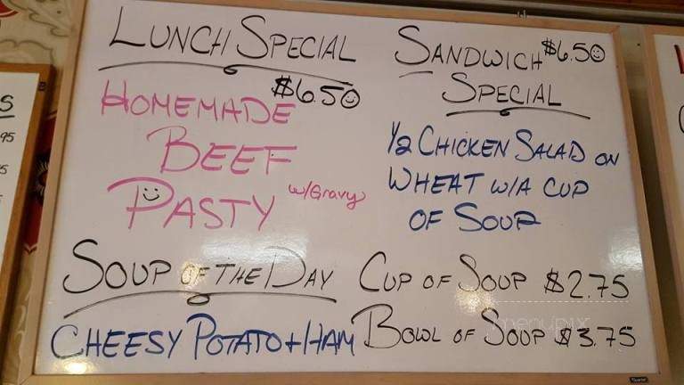 Louise's Place - Two Harbors, MN menu_pic