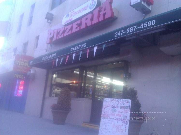 /251122815/2-Paesans-Pizza-New-York-NY - Brooklyn, NY