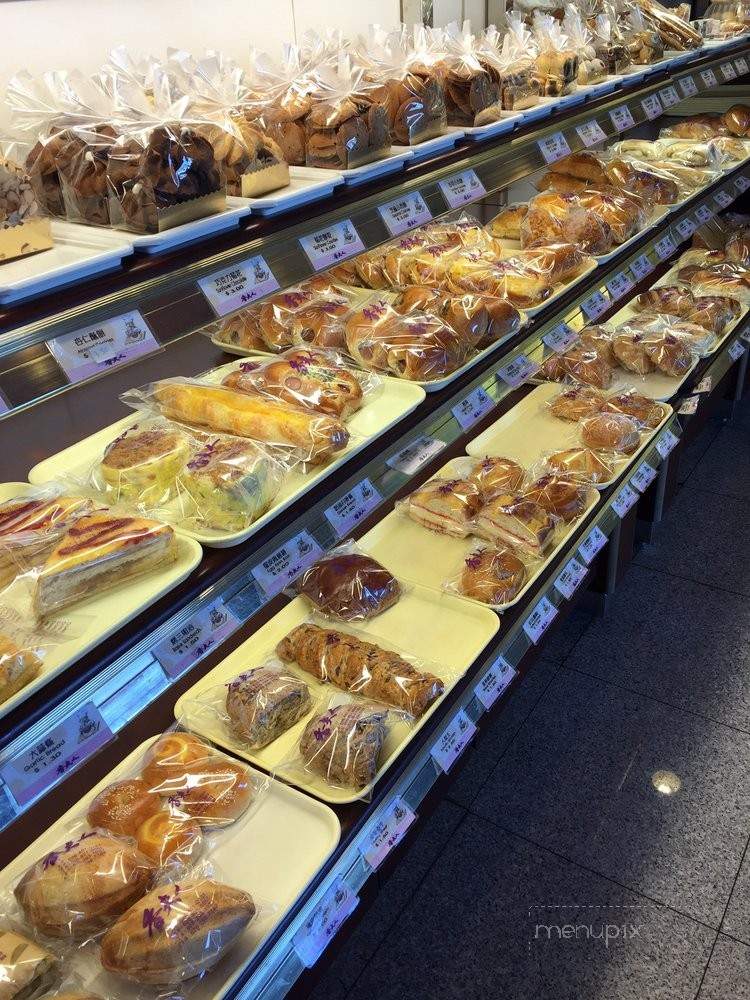 T W Bakery - Temple City, CA menu_pic