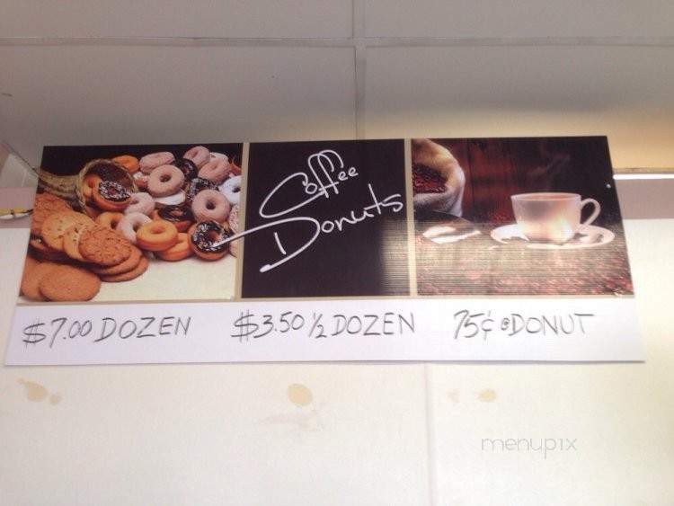 Wm Pizza And Donut - Westmoreland, CA menu_pic