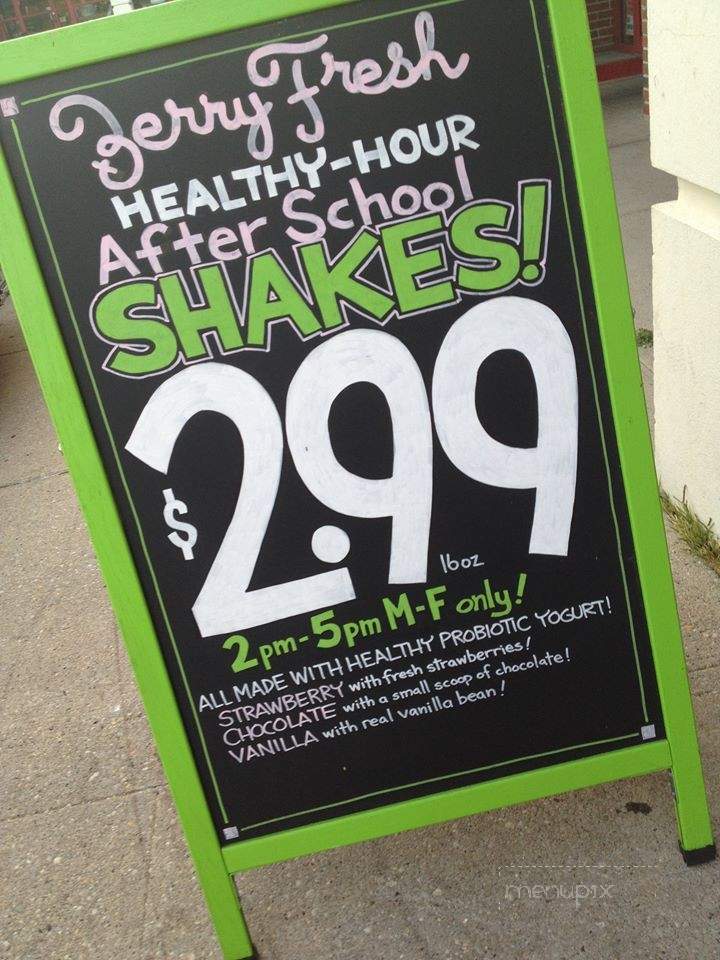 Berry Fresh Frozen Yogurt - Bayport, NY menu_pic