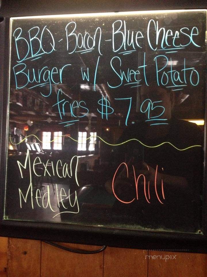 The Chuckwagon - Florence, WI menu_pic