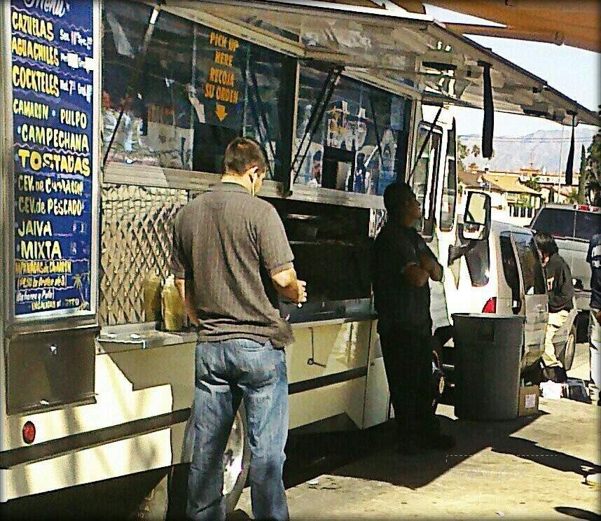 Mariscos La Isla: Estilo Nayarit - Los Angeles, CA menu_pic
