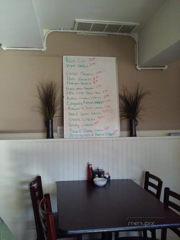 Crosby's Cafe - East Greenwich, RI menu_pic