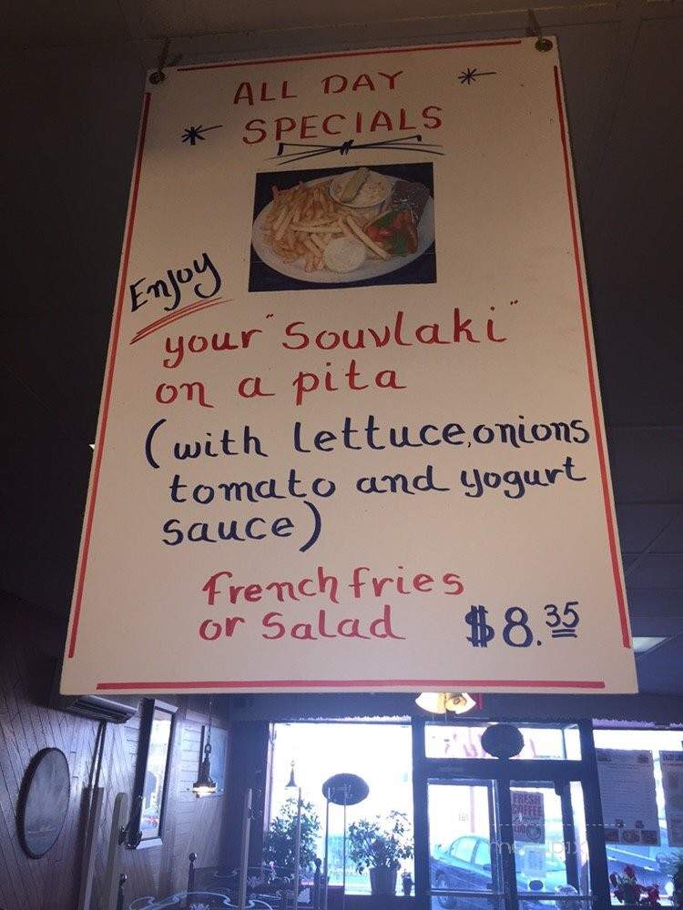 Lindy's Restaurant - Lindenhurst, NY menu_pic