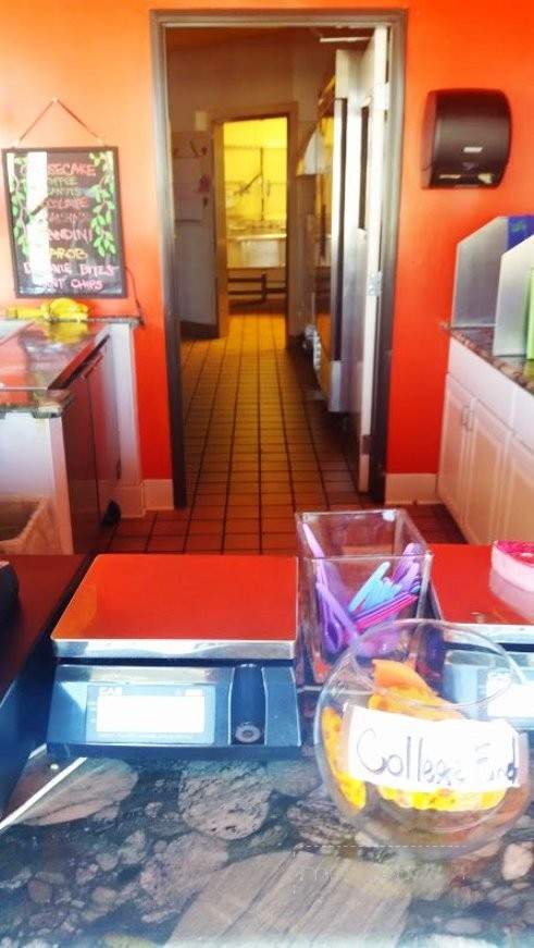 Kellys Yogurt - Palm Desert, CA menu_pic