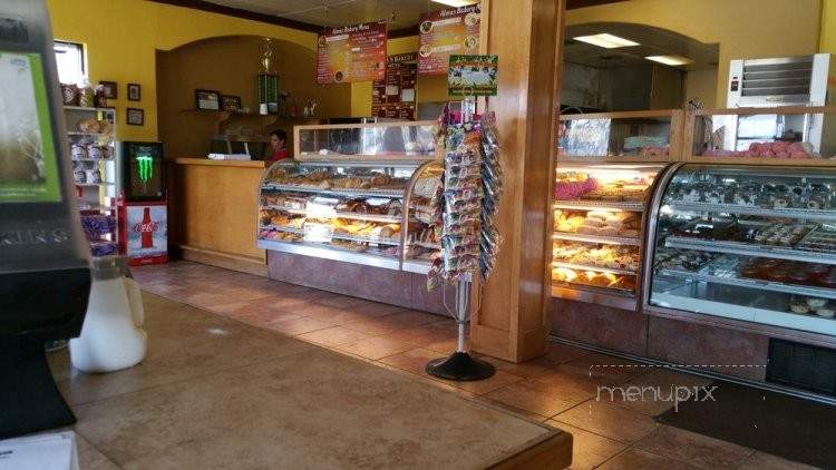 Alma's Bakery-Deli - Chualar, CA menu_pic