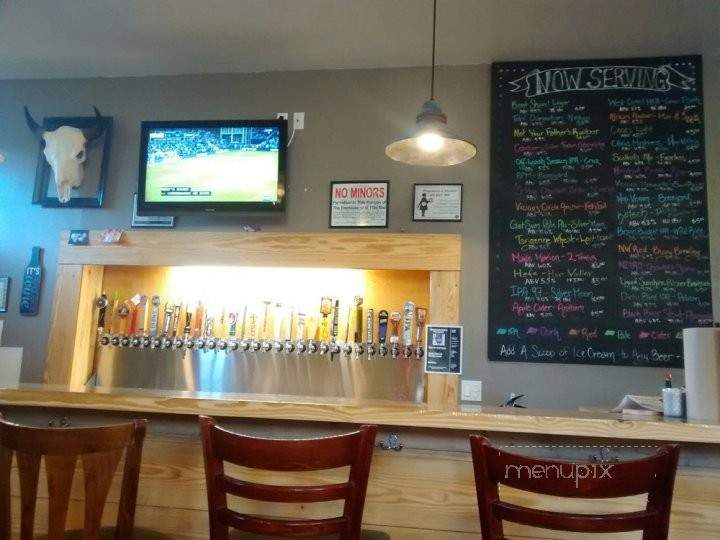 Red Shed Public House - Sandy, OR menu_pic