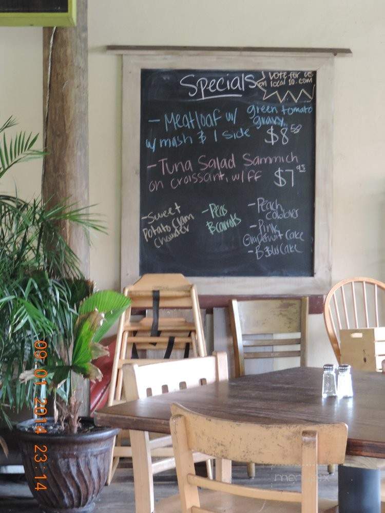 Crackers Casual Dining - Miami Springs, FL menu_pic