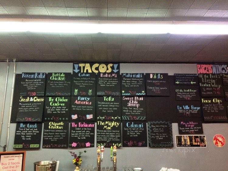 Off The Hook - Fayetteville, NC menu_pic
