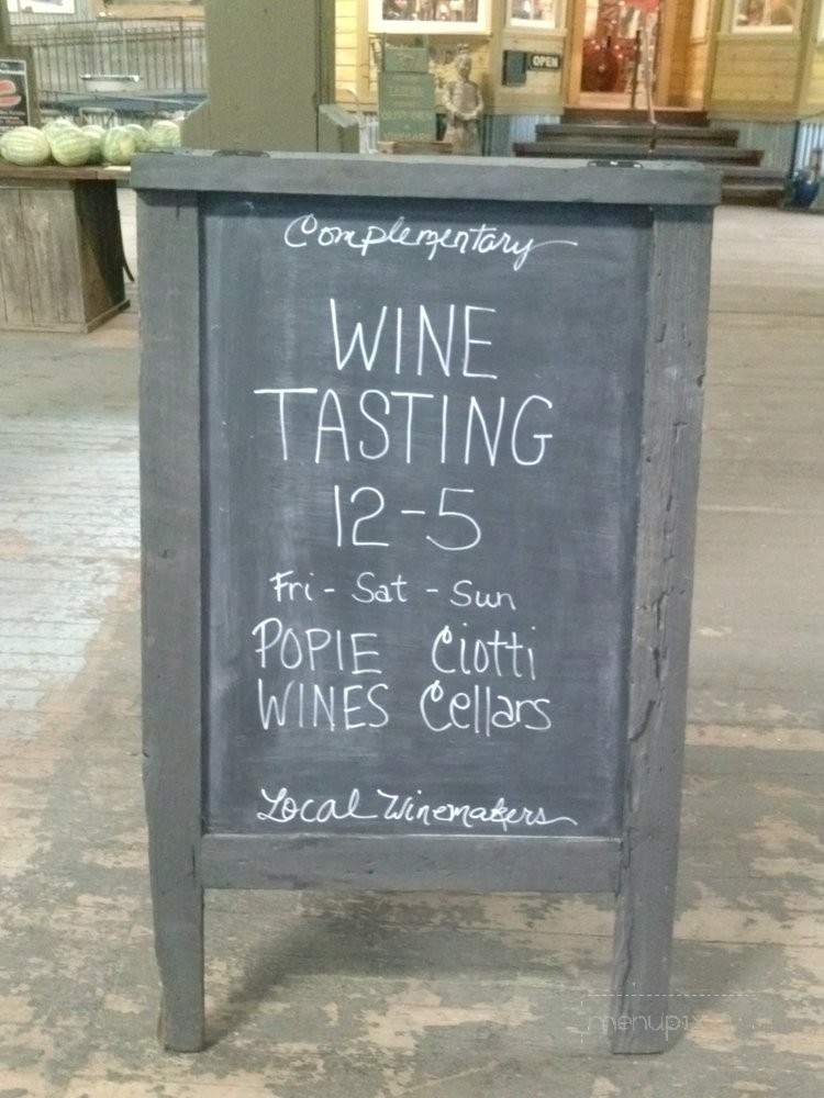 Wineries at High Hand - Loomis, CA menu_pic