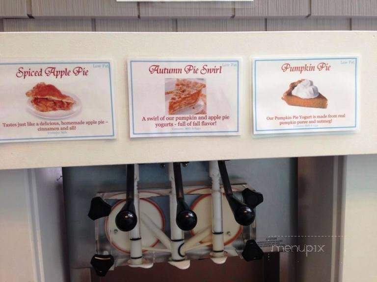 Frozen Yogurt on the Half Shell - Harwich Port, MA menu_pic