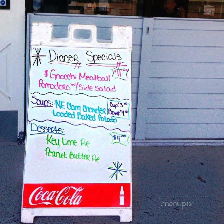 The Hungry Marlin Cafe - Fort Pierce, FL menu_pic