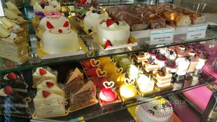 /26910250/CROME-Signature-Bakery-and-Cafe-Fort-Lee-NJ - Fort Lee, NJ
