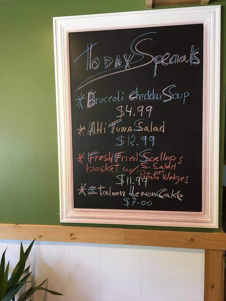 The Cow and the Fish - Hollywood, MD menu_pic