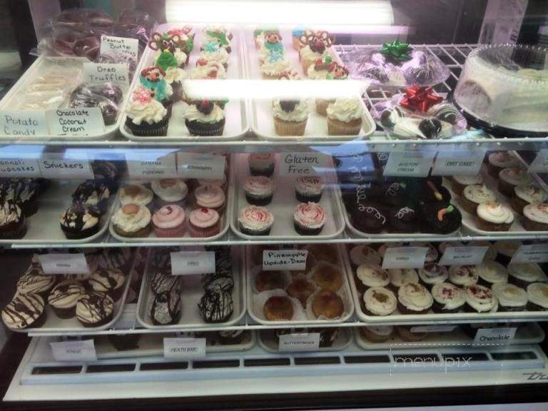Ruth's Cupcakes & Luncheonette - Ashland, KY menu_pic