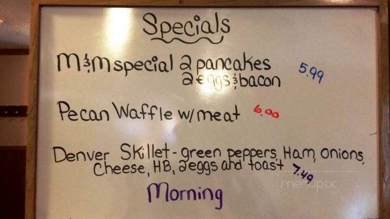 M&M Family Restaurant - Medford, WI menu_pic