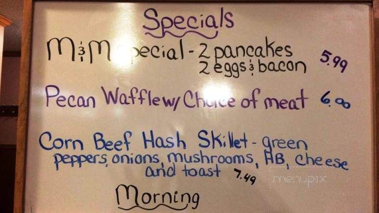 M&M Family Restaurant - Medford, WI menu_pic