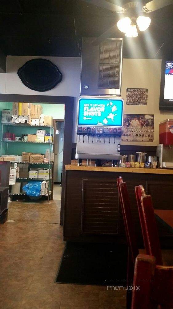 /29017909/O-M-G-Burgers-and-More-San-Antonio-TX - San Antonio, TX