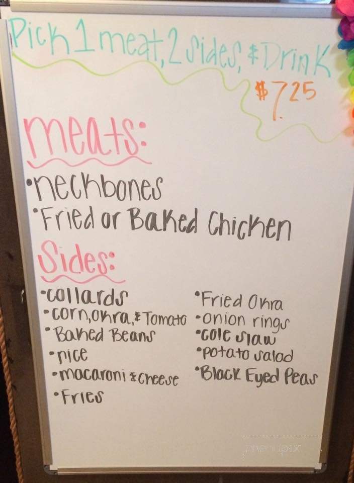 Mul's Kitchen - Smiths Station, AL menu_pic