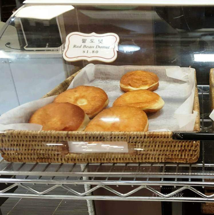 Bakery Gateau - Toronto, ON menu_pic