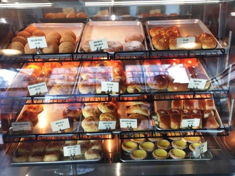 /8090166/Bao-Bakery-Vancouver-BC - Vancouver, BC