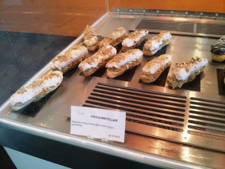 Ohh La La Patisserie - Calgary, AB menu_pic